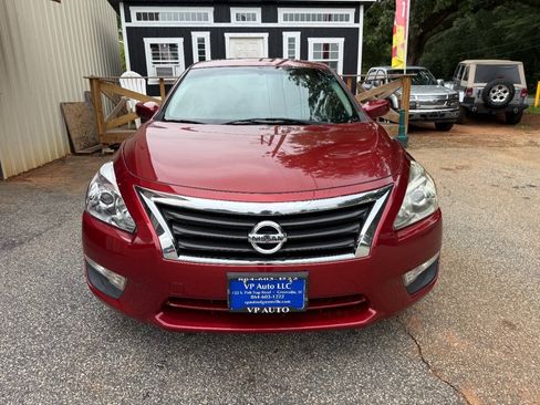 Used 2015 Nissan Altima 2.5 S w/ Power Driver Seat Package FWD image 2