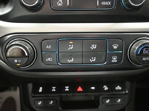 Used 2019 Chevrolet Colorado ZR2 image 22