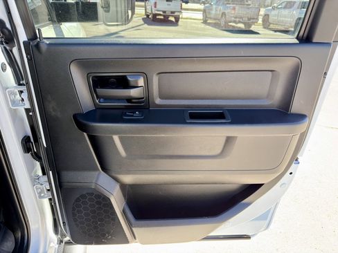 Used 2022 RAM 2500 Tradesman image 29