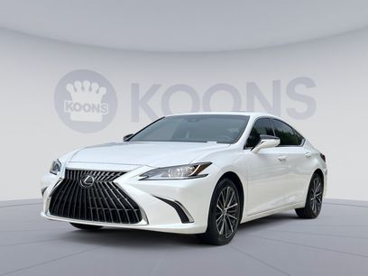 Used 2024 Lexus ES 300h w/ Premium Package