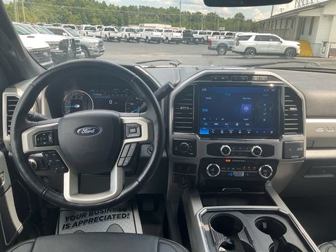 Used 2022 Ford F250 Lariat w/ Lariat Ultimate Package AWD/4WD image 20