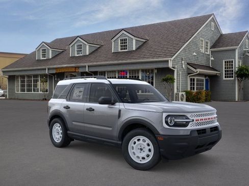 New 2025 Ford Bronco Sport Heritage AWD/4WD image 7