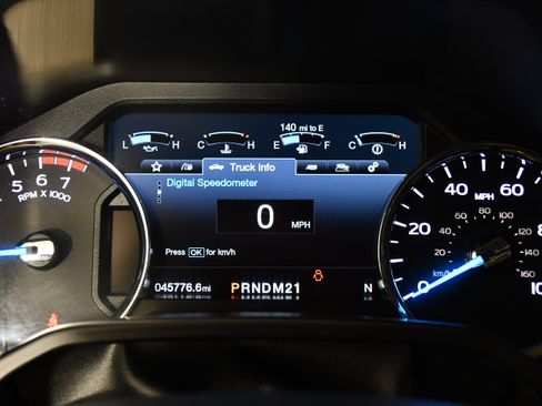 Used 2017 Ford F250 Lariat w/ Chrome Package AWD/4WD image 21