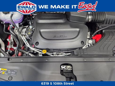 New 2026 Chrysler Pacifica Select image 21