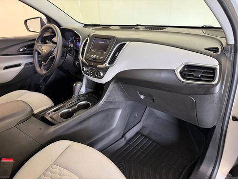 Used 2020 Chevrolet Equinox LT AWD/4WD image 29