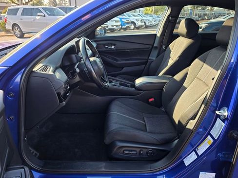 Used 2023 Honda Accord Sport image 14