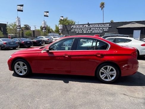 Used 2017 BMW 330i Sedan RWD image 11