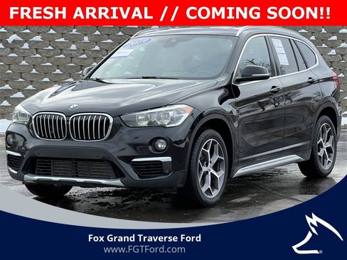 Used 2019 BMW X1 xDrive28i w/ Convenience Package image 1