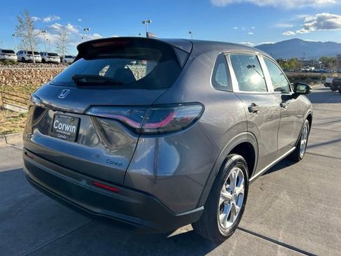 Used 2025 Honda HR-V LX image 5