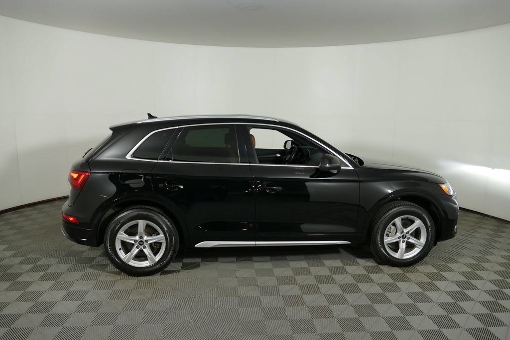 Used 2021 Audi Q5 2.0T Premium AWD/4WD image 2