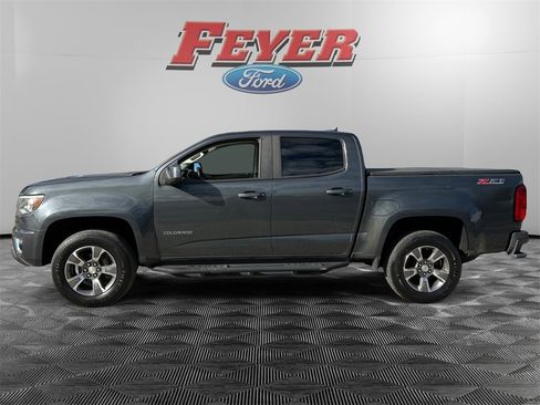 Used 2017 Chevrolet Colorado Z71 image 2