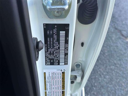 Used 2019 Toyota 4Runner 4WD image 19