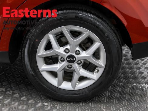 Used 2024 Kia Soul LX w/ Option Group 015 image 32