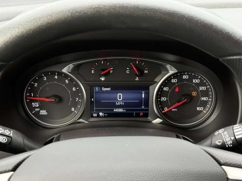 Used 2024 GMC Terrain SLE w/ Driver Convenience Package AWD/4WD image 18