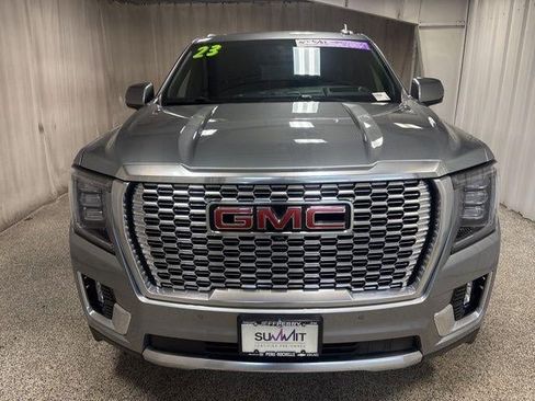 Used 2023 GMC Yukon Denali image 8