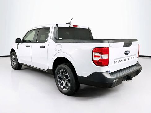 Certified 2025 Ford Maverick XLT w/ XLT Luxury Package AWD/4WD image 4