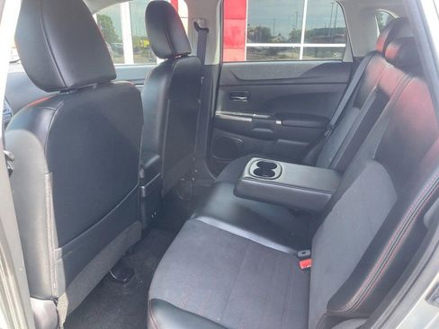 Used 2026 Mitsubishi Outlander Sport AWD image 11