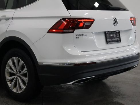 Used 2018 Volkswagen Tiguan SE image 10