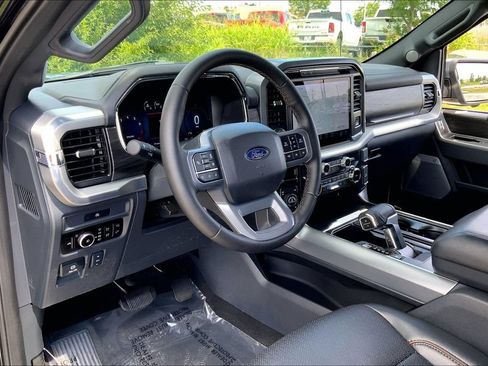 Used 2025 Ford F150 Lariat w/ Equipment Group 501A Mid AWD/4WD image 13