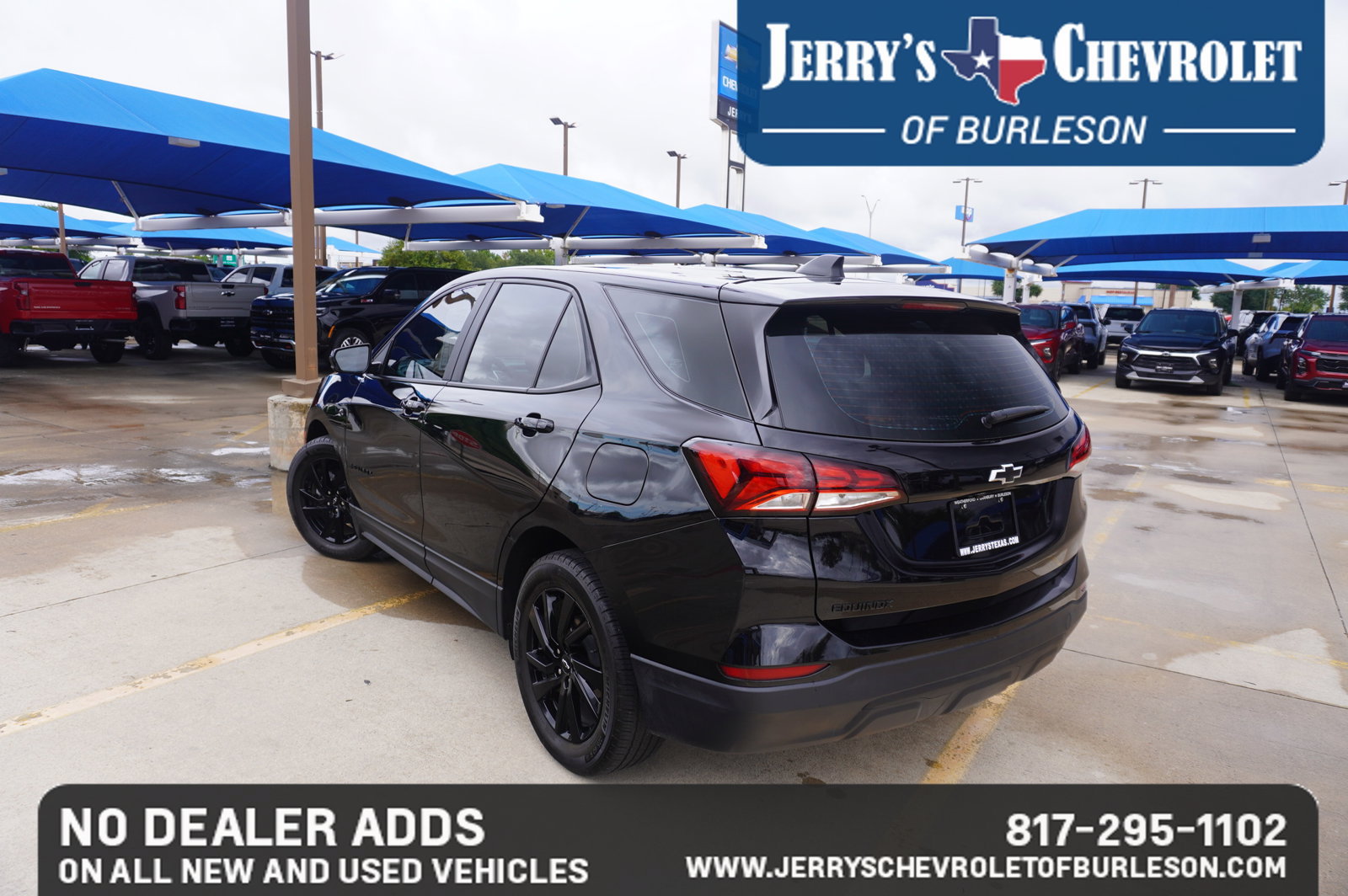 Used 2024 Chevrolet Equinox LS w/ Midnight Edition FWD image 6