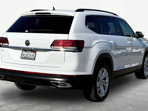Used 2023 Volkswagen Atlas SE w/ Panoramic Sunroof Package FWD image 6