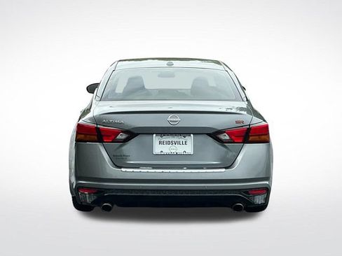 Used 2023 Nissan Altima 2.5 SR FWD image 6