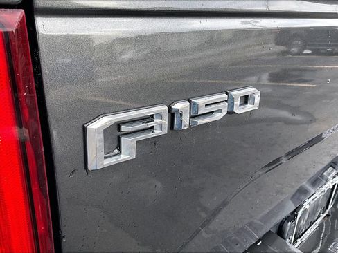 Used 2015 Ford F150 XLT w/ Equipment Group 302A Luxury AWD/4WD image 6