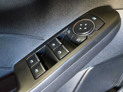 Used 2022 Ford Escape Titanium image 27