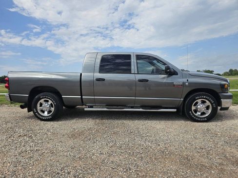 Used 2008 Dodge Ram 2500 Truck SXT RWD image 7