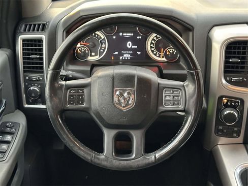 Used 2018 RAM 1500 Big Horn image 16