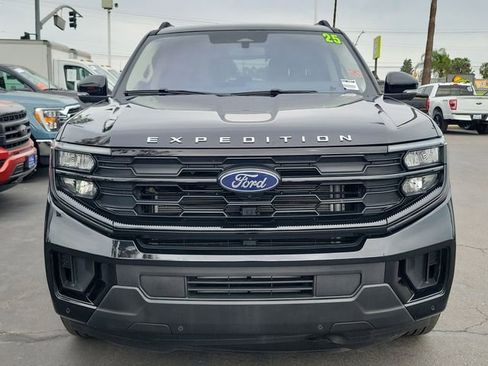 Certified 2025 Ford Expedition Active RWD image 26