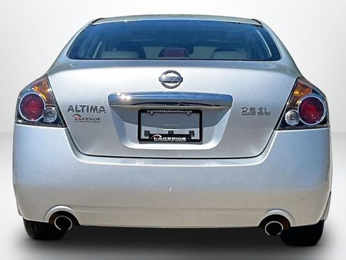 Used 2010 Nissan Altima 2.5 SL w/ SL Pkg FWD image 6