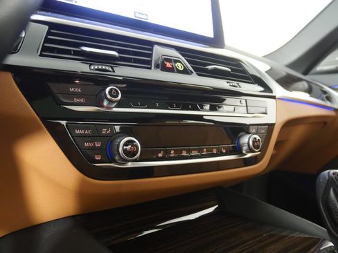 Certified 2023 BMW 530i xDrive w/ Premium Package AWD/4WD image 23