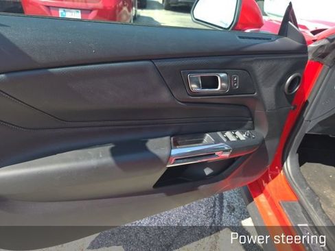 Used 2025 Ford Mustang Premium RWD image 10