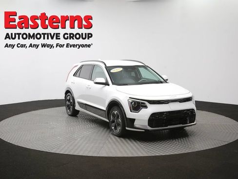Used 2023 Kia Niro Wind FWD image 48