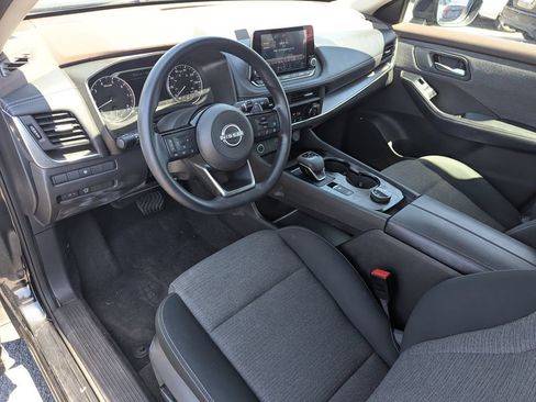 Used 2023 Nissan Rogue SV AWD/4WD image 14