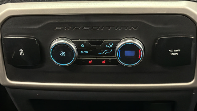Used 2024 Ford Expedition Max Limited AWD/4WD image 47