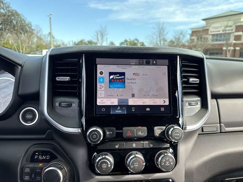 New 2026 RAM 1500 Big Horn AWD/4WD image 22