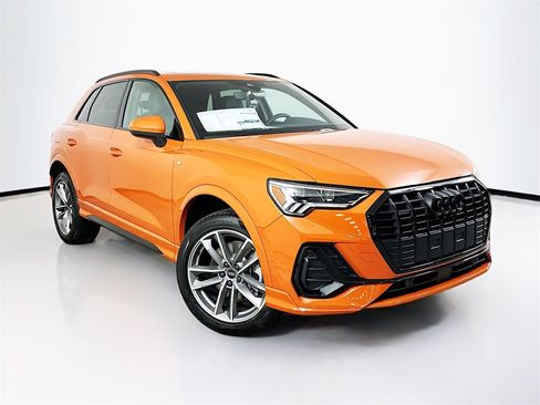 New 2025 Audi Q3 2.0T Premium image 1