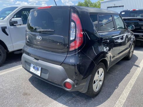 Used 2016 Kia Soul FWD image 7