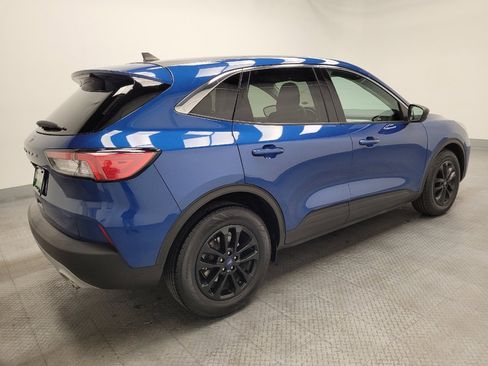 Used 2022 Ford Escape SE FWD image 10