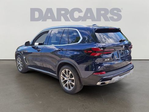 Certified 2024 BMW X5 xDrive40i w/ Premium Package AWD/4WD image 4