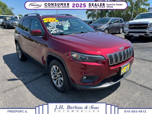 Used 2020 Jeep Cherokee Latitude Plus w/ Cold Weather Group AWD/4WD image 1