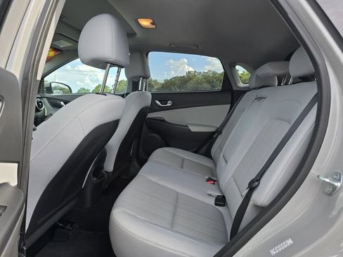 Used 2023 Hyundai Kona SEL w/ Convenience Package FWD image 16