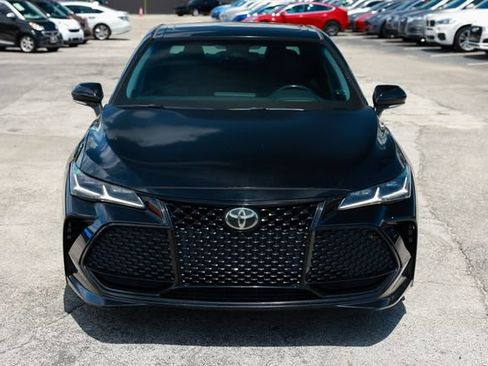 Used 2019 Toyota Avalon Touring FWD image 22