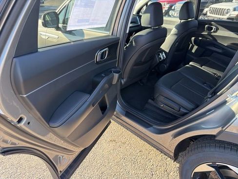 New 2026 Kia Sorento EX image 12