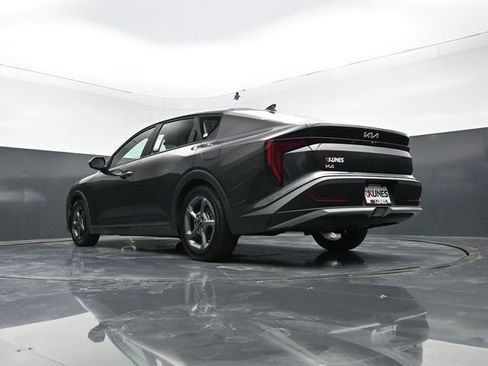Used 2025 Kia K4 FWD image 47