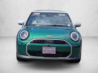 Used 2025 MINI Cooper 2-Door Hardtop FWD video 2