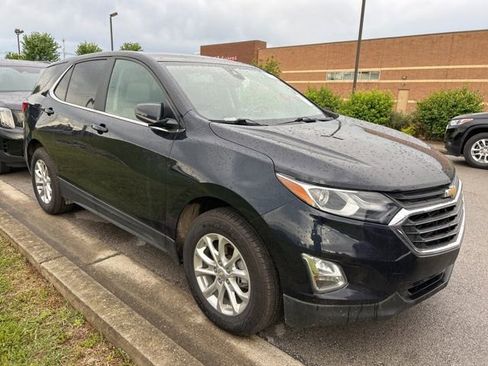 Used 2021 Chevrolet Equinox LT w/ Driver Convenience Package AWD/4WD image 2
