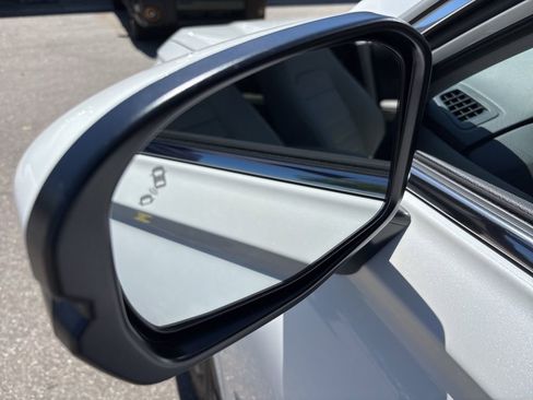 Used 2026 Honda CR-V EX-L image 29